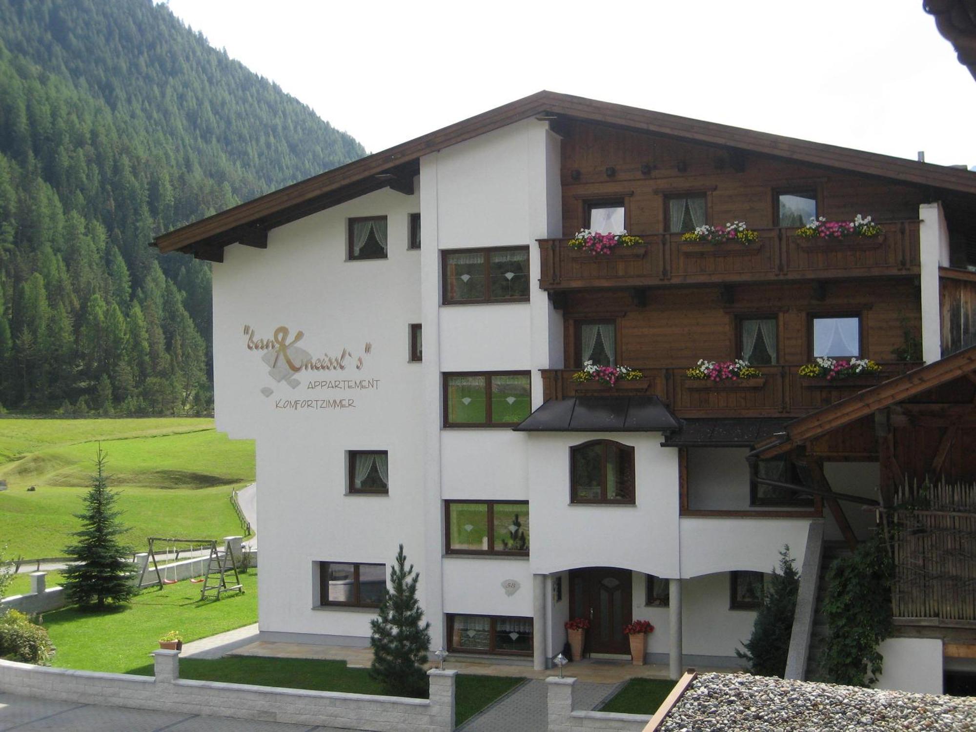 Ban Kneissl'S Apartment Umhausen Exterior foto